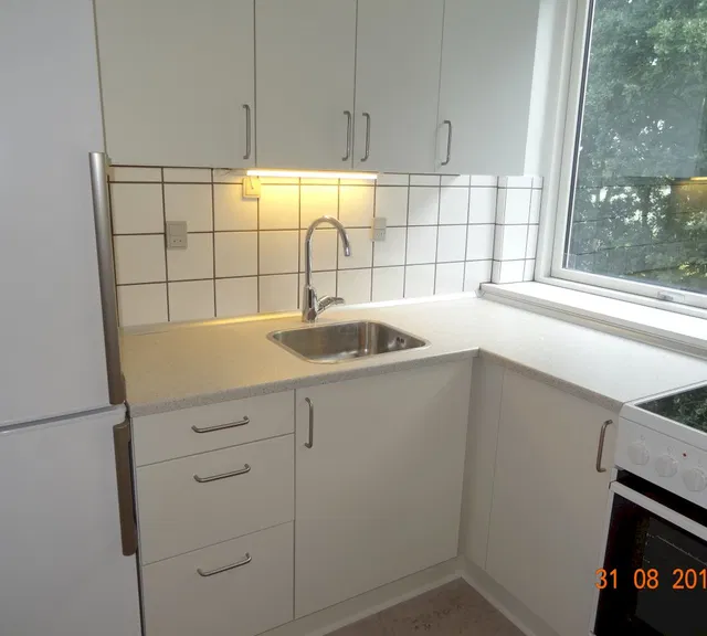 apartment Lys lejlighed med altan og gode faciliteter