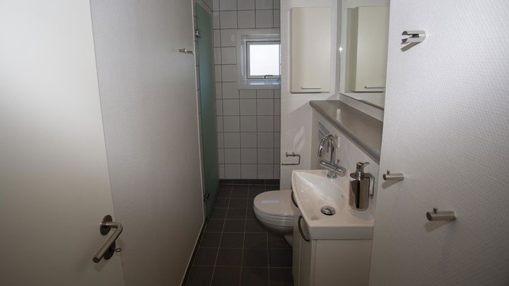 Renoveret lejlighed med nye vinduer og gulve - Lindegårdsvej, Frederikshavn - 4