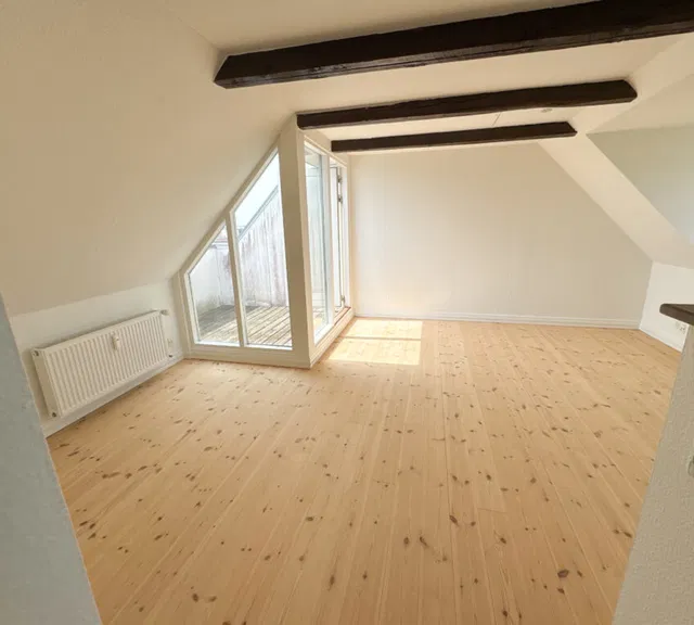 apartment Lys 2-værelses bolig med altan i Nørresundby