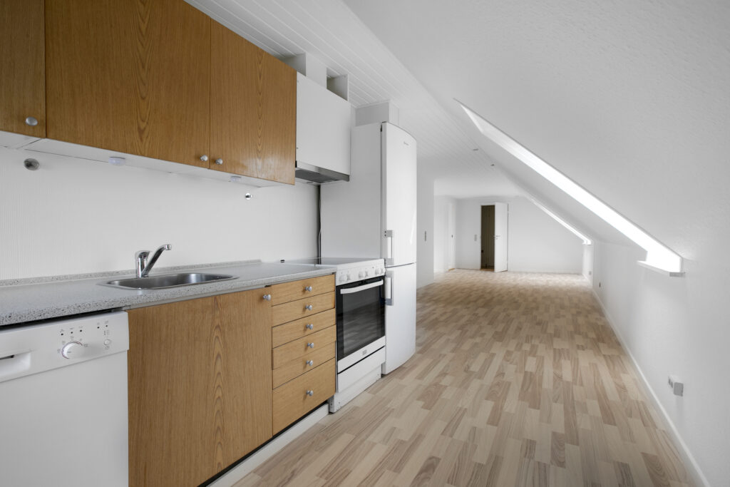 apartment Lys og funktionel 4-værelses lejlighed nær Hobro