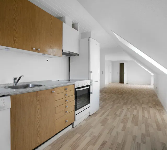 apartment Lys og funktionel 4-værelses lejlighed nær Hobro