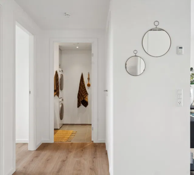 apartment Rummelig 4-værelses lejlighed med sydvendt altan