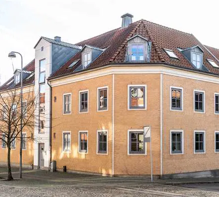 apartment 2-værelses familieboliger med elevator og altan