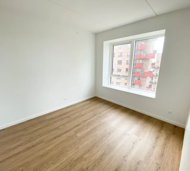 apartment Lys 2-værelses bolig med altan nær Eternitten
