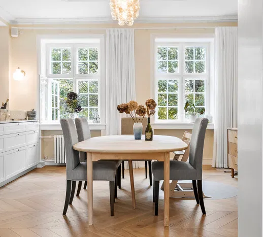 apartment Renoveret herskabslejlighed i populært kvarter tæt på metro og grønt