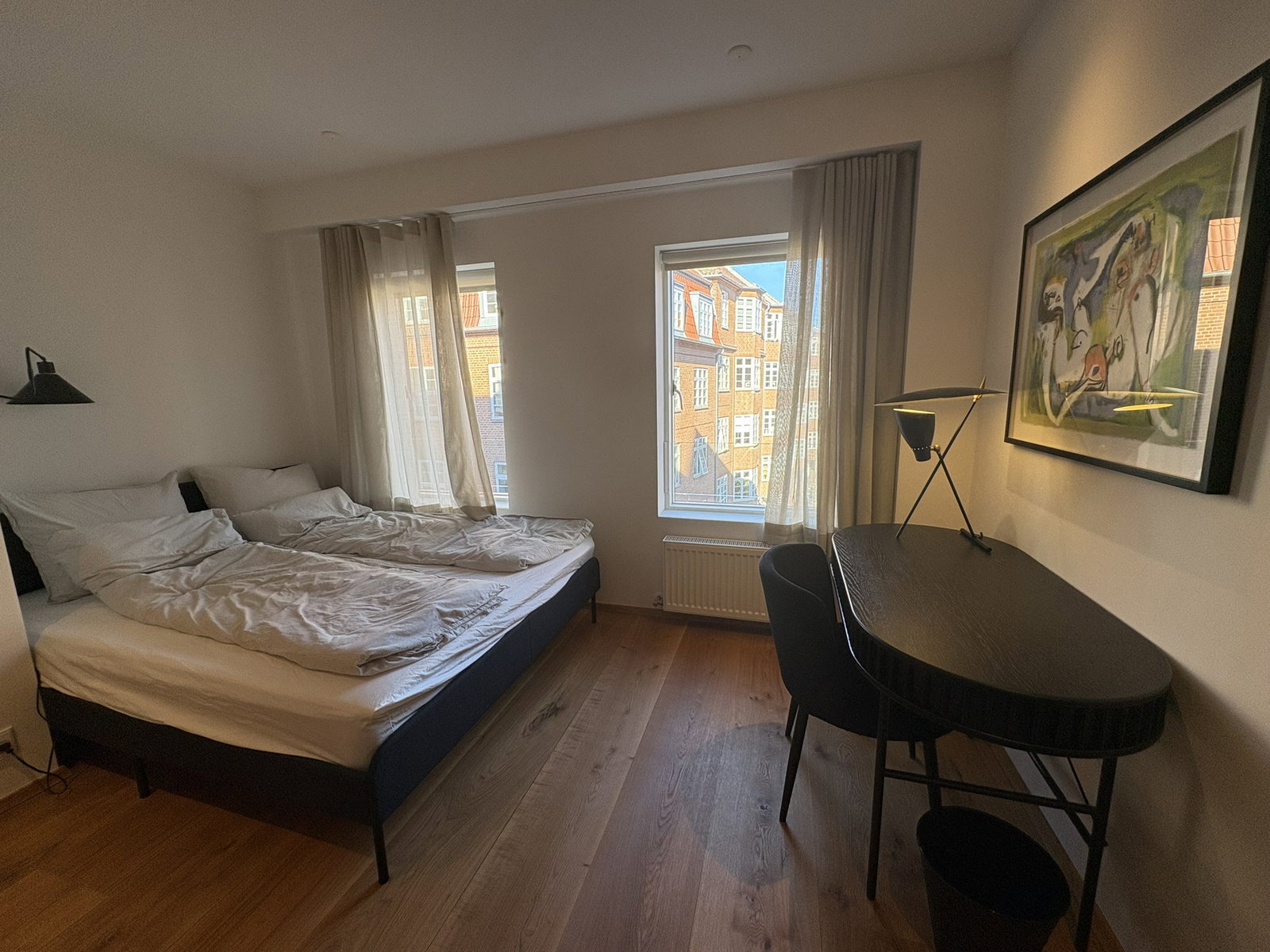 apartment Bright, Furnished Hotel Apartment on Mejlgade with Balcony