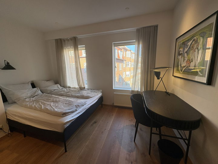 Lyst, møbleret hotellejlighed på Mejlgade med altan - Mejlgade, Aarhus C - 0