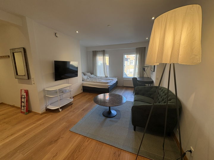 Lyst, møbleret hotellejlighed på Mejlgade med altan - Mejlgade, Aarhus C - 2