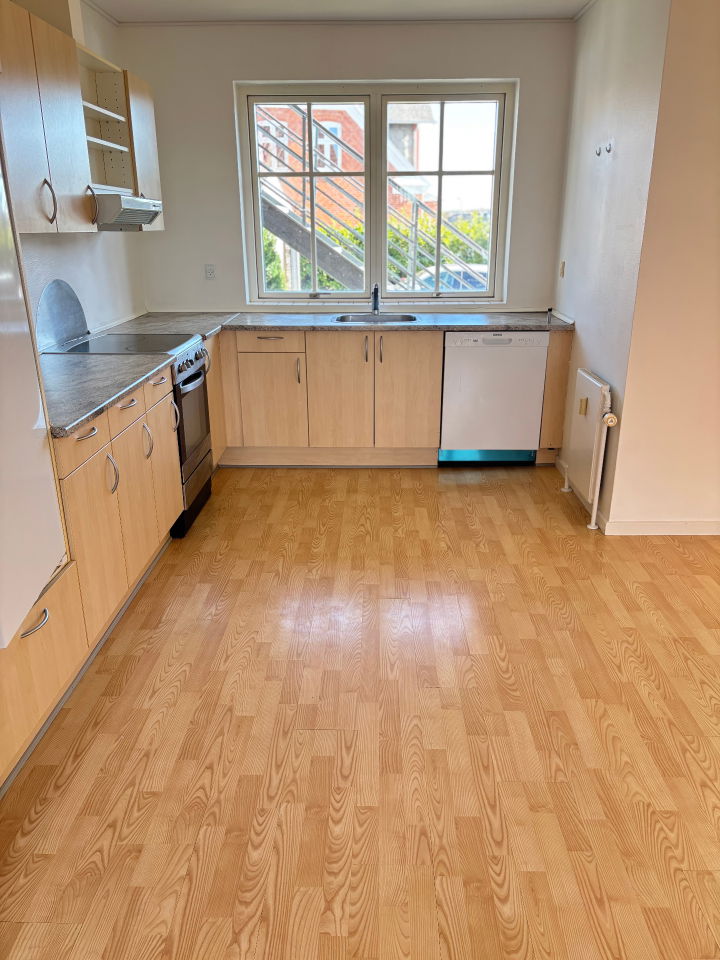 🏡 Bright and well-laid-out 3-room ground-floor apartment – only 3 minutes' walk from the station - Søndergade, Gelsted - 4