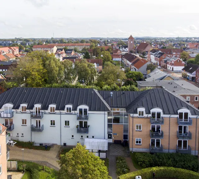apartment Fin lejlighed på 103 m2