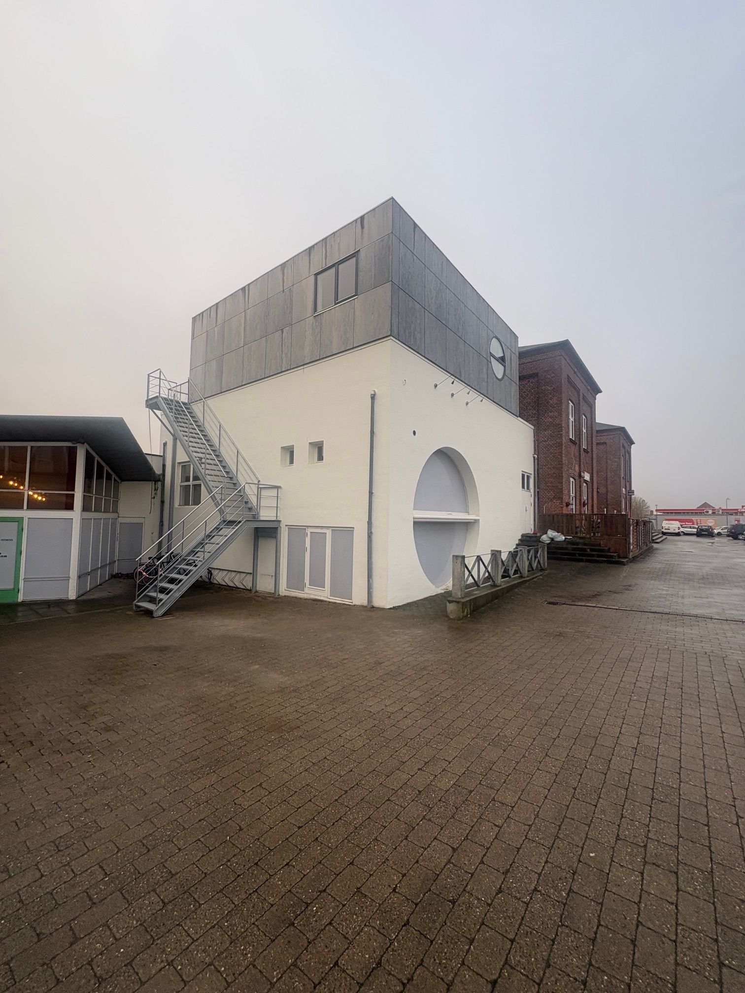 apartment Nyrenoveret 2-værelses lejlighed med tagterrasse