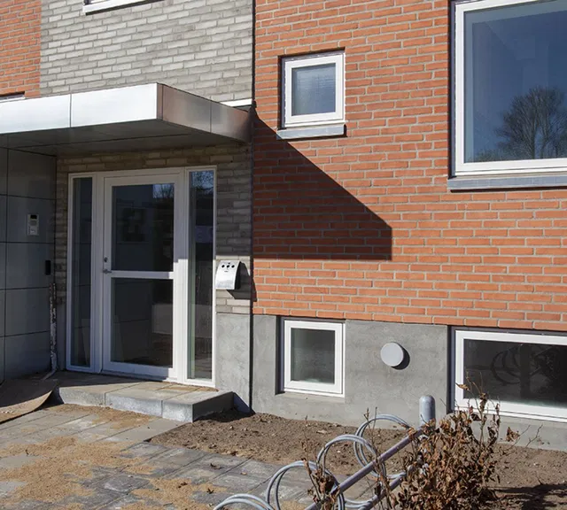 apartment Renoveret lejlighed med nye vinduer og gulve