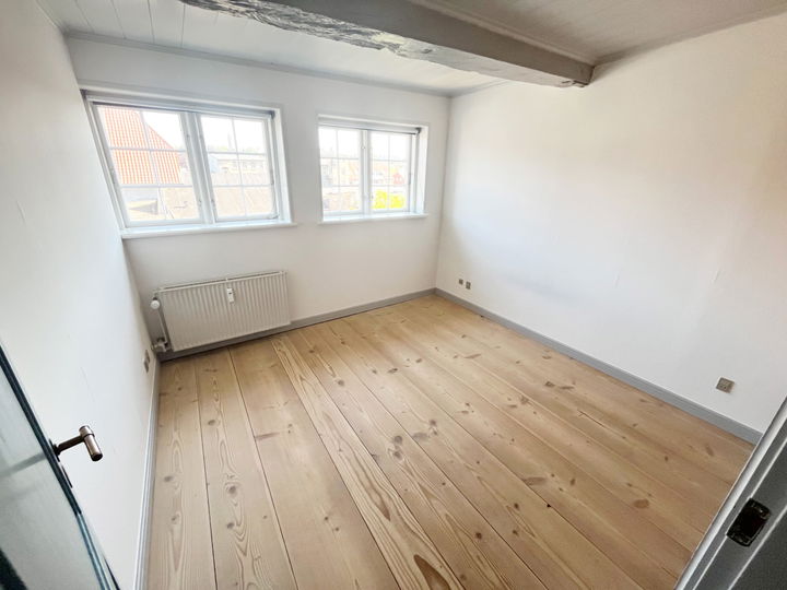Spacious 2-room apartment in Haderslev - Slotsgade, Haderslev - 2