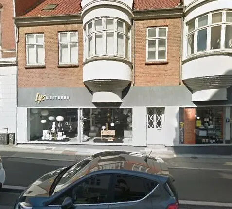 apartment Renoveret 2-værelses lejlighed i flot ejendom