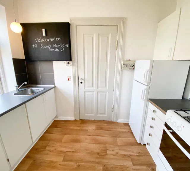 apartment Lys 2-værelses bolig med gårdhave i Aalborg centrum