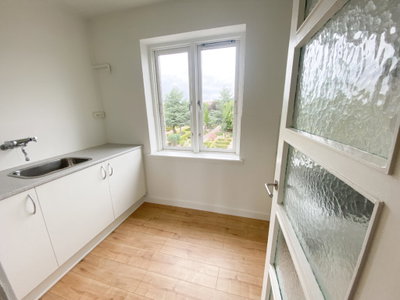 Bright 2-Room Apartment in a Central Location in Nørresundby - Lindholmsvej, Nørresundby - 1