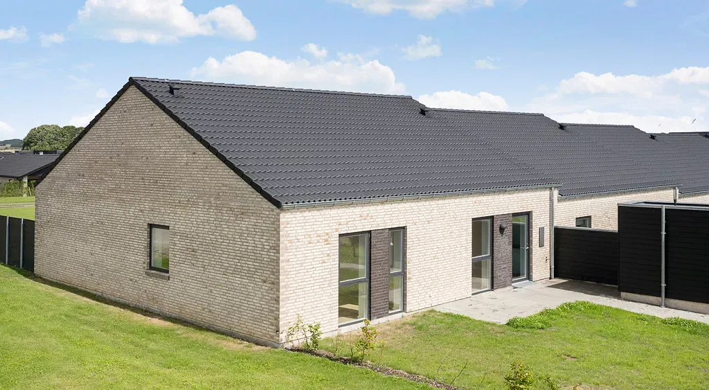 townhouse Moderne 5-værelses rækkehus på 127 m² i Grejs