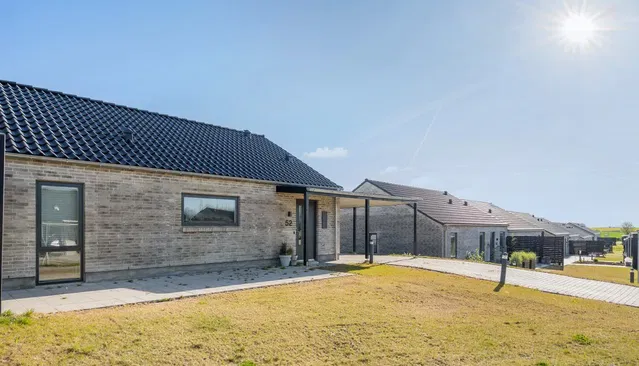 townhouse Moderne 4-værelses rækkehus på 105 m² i Bredsten