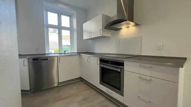 apartment Lækker lejlighed med 4 vær i Randers C
