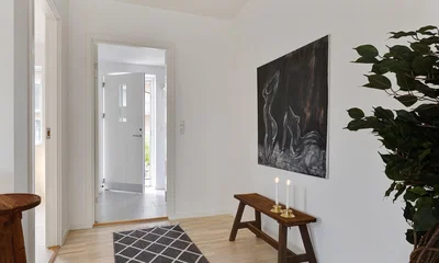 Flot og lys 3-vær. bolig med altan, gulvvarme, elevator og mulighed for p plads. Tæt på centrum, natur og indkøb - Tækkerstræde, Hillerød - 4