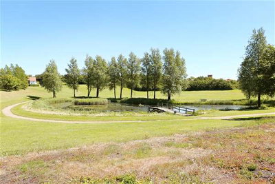 Velkommen til Fuglsøparken - velholdte boliger i Nykøbing Mors. Disse boliger er som et lille kollektiv, hvor hver bolig har sin egen charme. Ungdomsboligerne på Fuglsøsvinget har primært laminatgu... - Fuglsøparken, Nykøbing M - 3