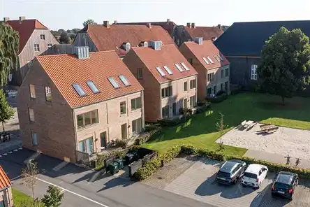 apartment Nyrenoverede familieboliger centralt i Christiansfeld