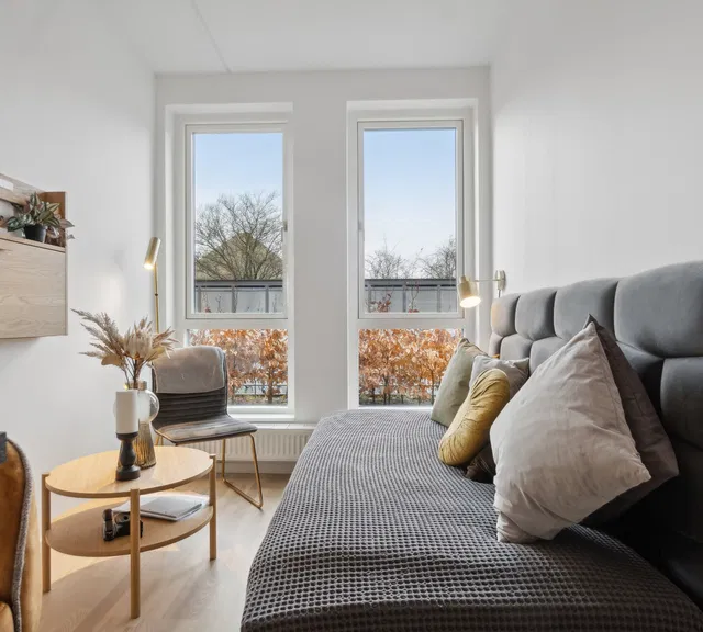 apartment Bolig med god planløsning og eget bad og køkken