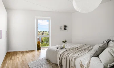 Dejlig 3 vær. bolig højt beliggende. Store vinduer og dejlig lys lejlighed med udkig til grønt. - Klostervej, Hillerød - 4