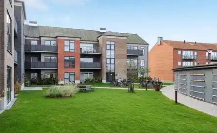apartment Lys 2-værelses lejlighed på Dampskibsmolen, 76 m²