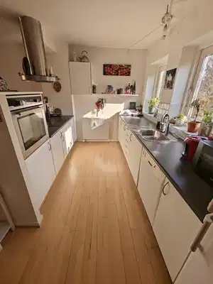 apartment Lys 4-værelses lejlighed tæt på byens faciliteter