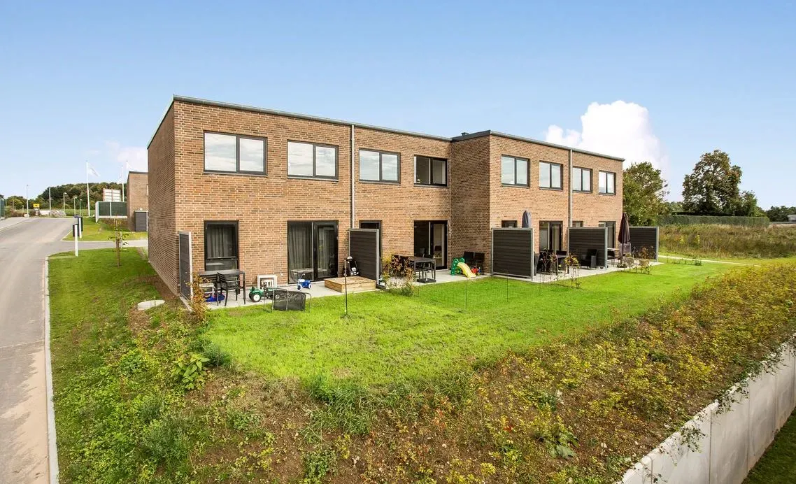 townhouse 4-værelses rækkehus med have i Egebjerg
