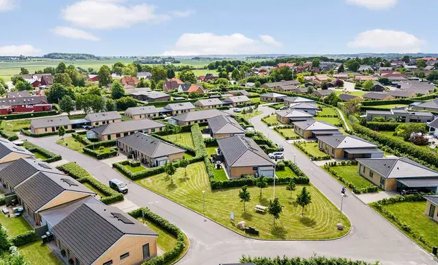 townhouse Moderne 4-værelses dobbelthus med have i Daugård