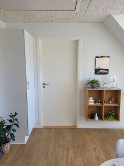 Stor, moderniseret 4-værelses lejlighed centralt i byen - Bredgade, Brædstrup - 3