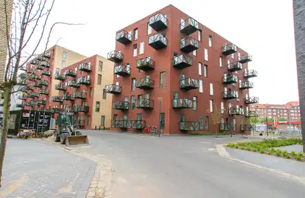 apartment Lys 4-værelses delevenlig lejlighed med altan