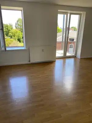 apartment Moderne 2-værelses lejlighed med altan