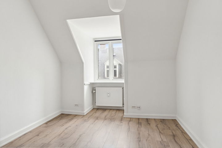 Værelse med adgang til fælles bad og køkkener - Gammel Jernbanevej, Kongens Lyngby - 1