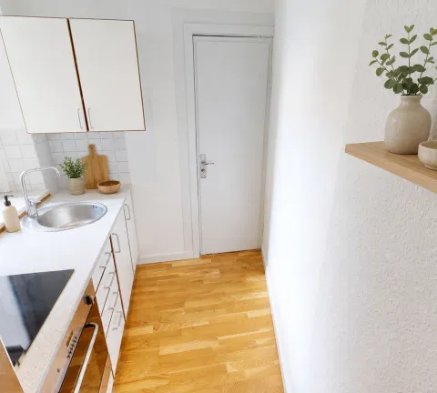 apartment Bright, Share-Friendly Apartment in Central Aalborg
