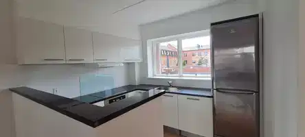 apartment Lys lejlighed i centrum på Skolegade