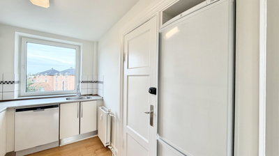Bright 3-room apartment with classic charm - Reventlowsvej, Odense C - 2