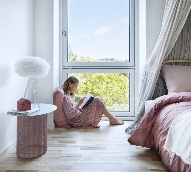 apartment Lys 3-værelses lejlighed med vestvendt terrasse