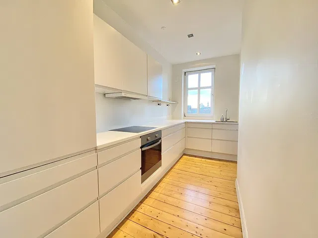 apartment Central 95 m² 4-room apartment in Aalborg