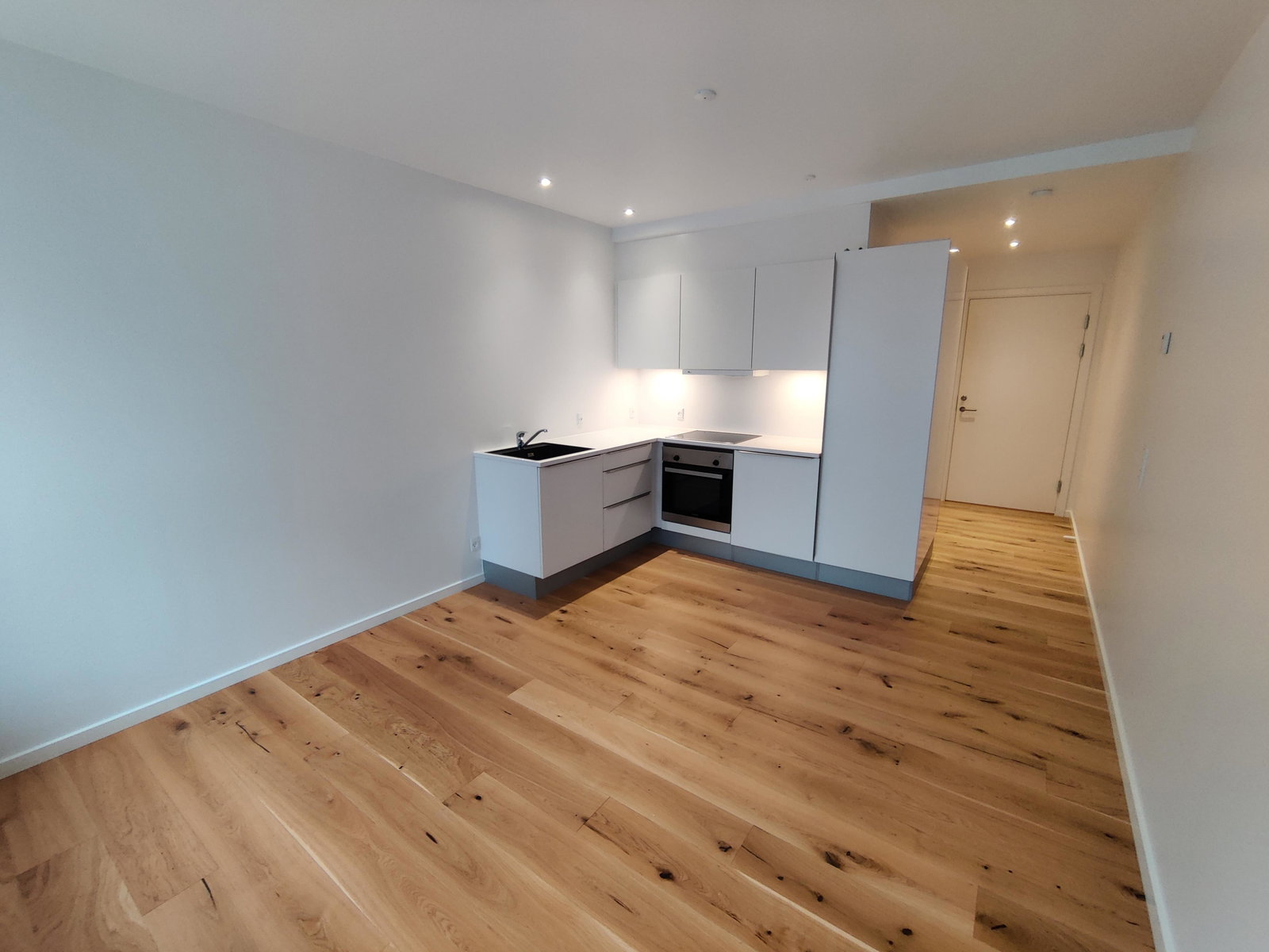 apartment Modern apartment with underfloor heating