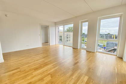 Bright 3-room apartment of 76 m² in Aalborg East – photo 4