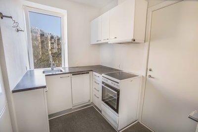 Newly renovated two-room apartment with all white goods - Østerbro, Aalborg - 3