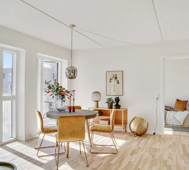 apartment Lys 4-værelses lejlighed i Teglholmen!