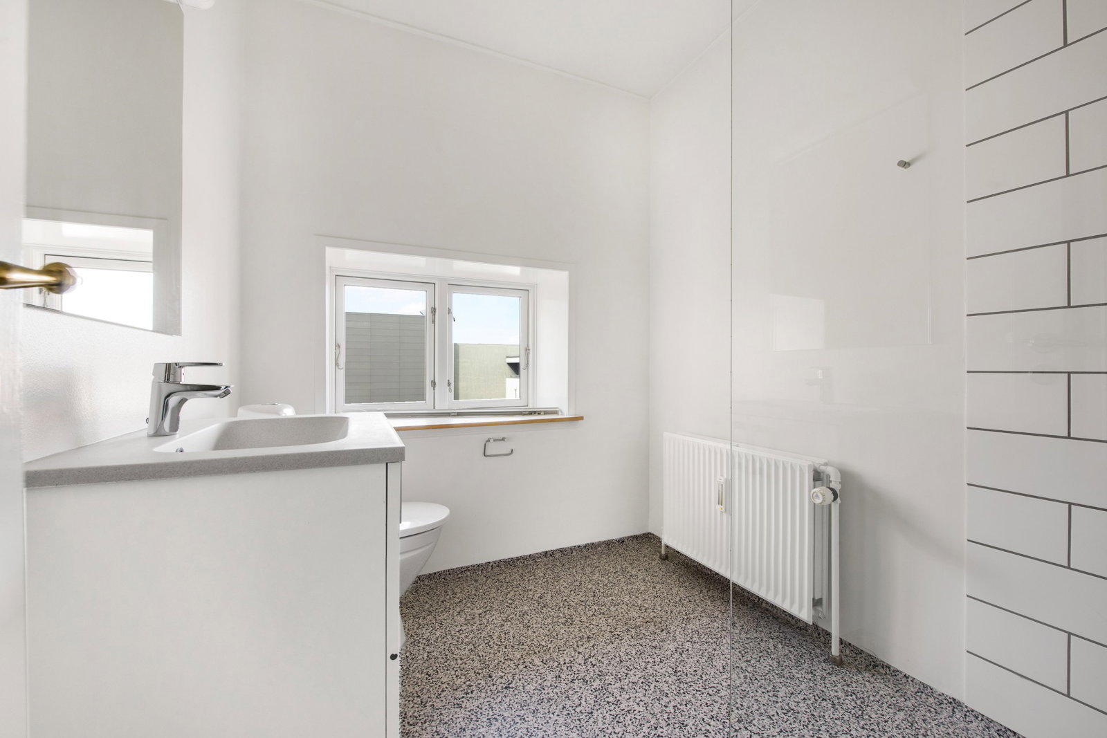 Large 2-room apartment with a beautiful view – photo 9