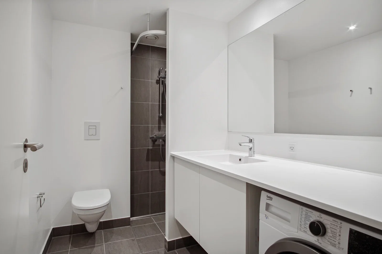 apartment 3-værelses lejlighed med gode faciliteter