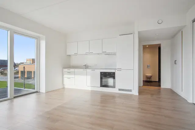 apartment Lys 2-værelses lejlighed med altan/terrasse