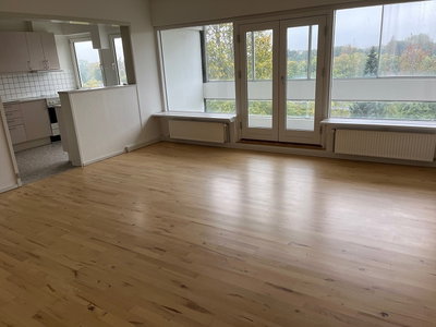 Bright 3-room apartment in Nyborg with a large enclosed balcony - Helletoften, Nyborg - 1