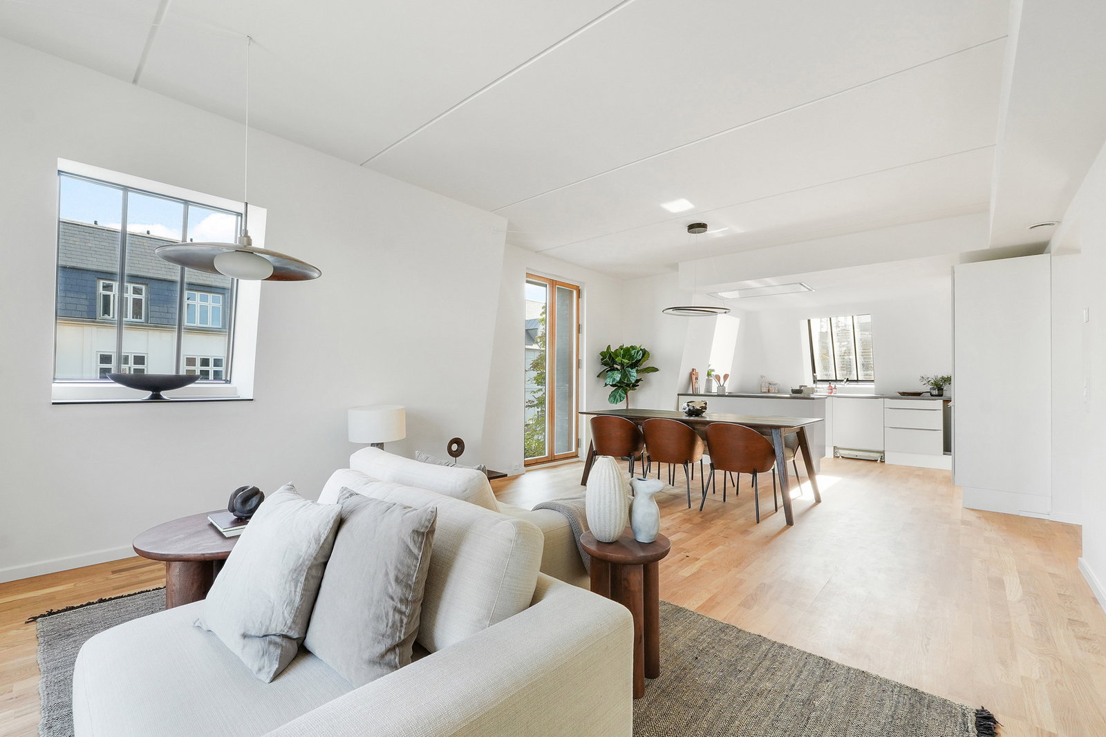 apartment DET ER IKKE TILLADT AT BO SOM ROOMIEFÆLLESSKAB
